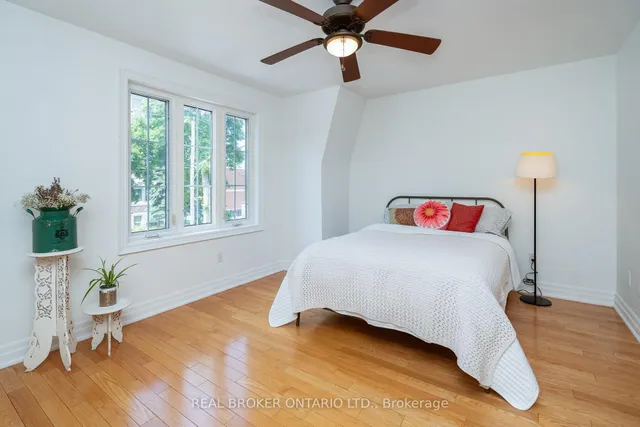 Additional image 19 of 241 Bartlett Ave