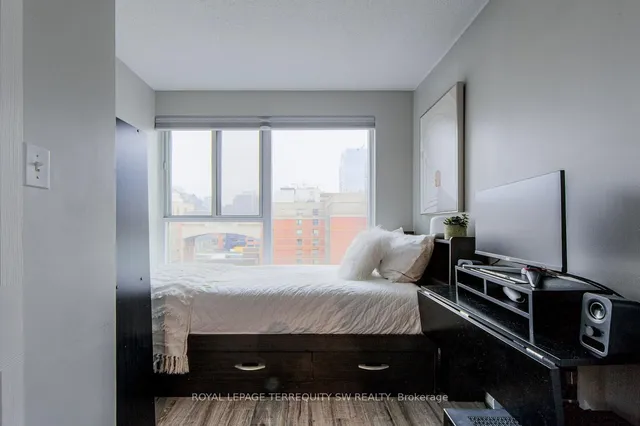 Additional image 19 of 222 The Esplanade Unit 933