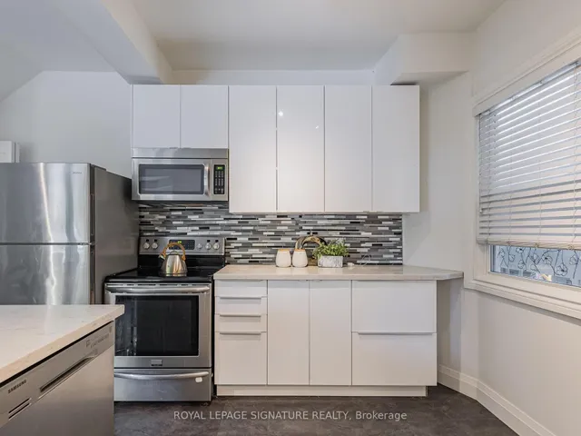 Additional image 11 of 8 Fairford Ave