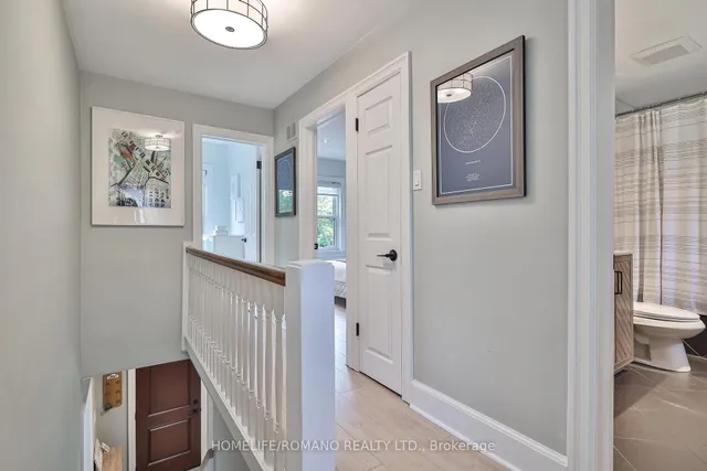 Additional image 25 of 542 Deloraine Ave