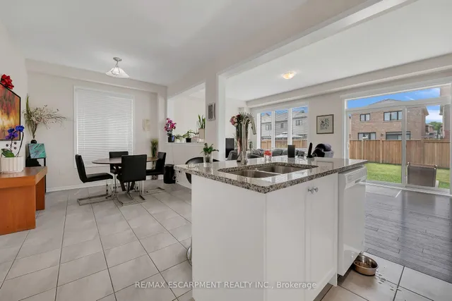 Additional image 10 of 57 Queen Mary Blvd