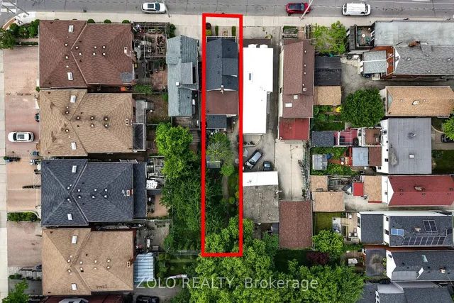 Additional image 32 of 1083 Dupont St