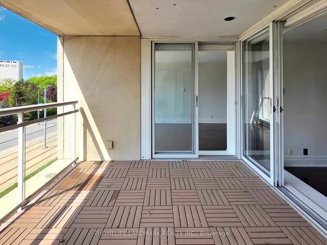 Additional image 15 of 480 Queens Quay Unit 304W