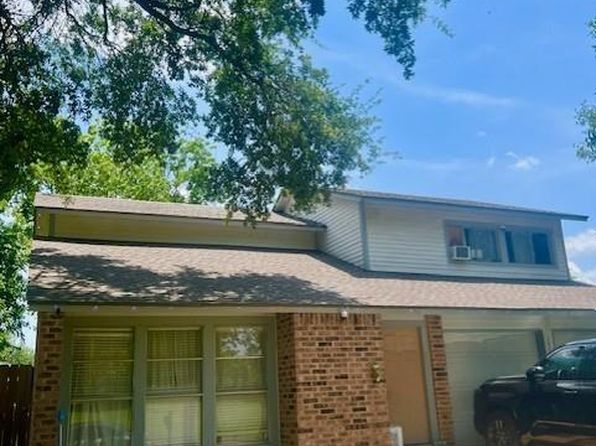 17102 Dewgrass Dr, Houston, TX 77060