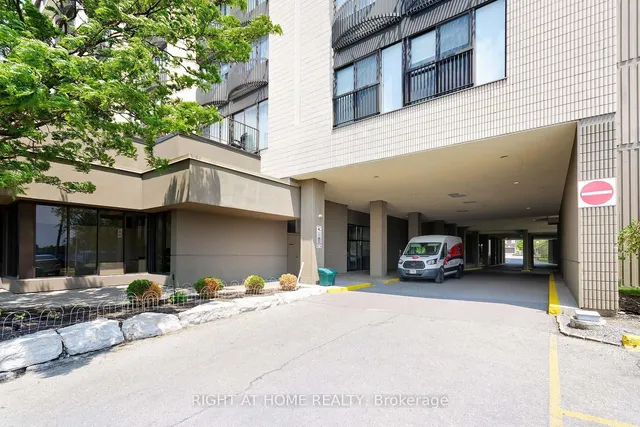 Additional image 3 of 2737 Keele St Unit 227