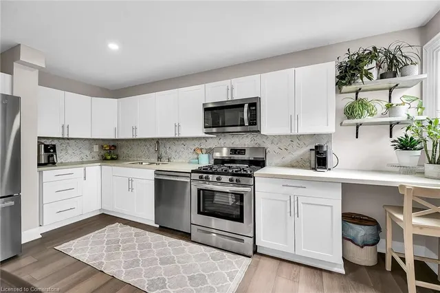 Additional image 11 of 444 Stone Church St Unit T3