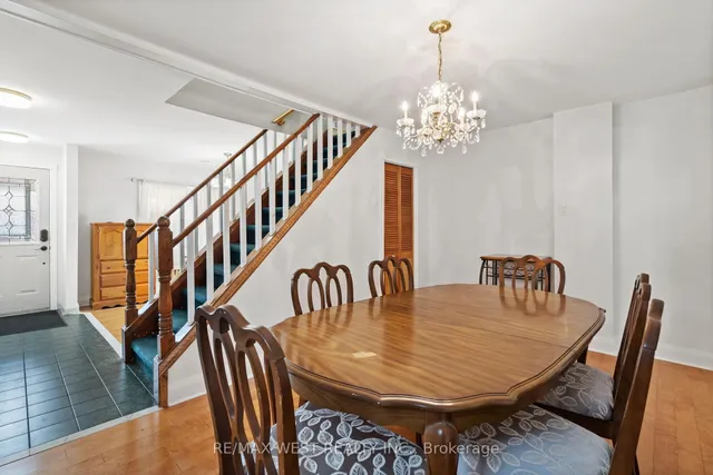 Additional image 7 of 102 Eileen Ave