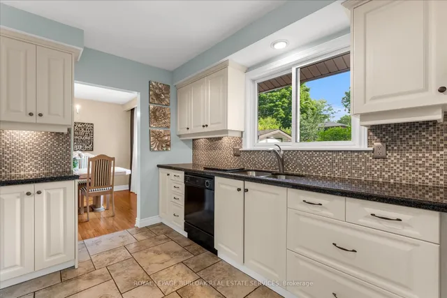 Additional image 11 of 489 Wedgewood Dr