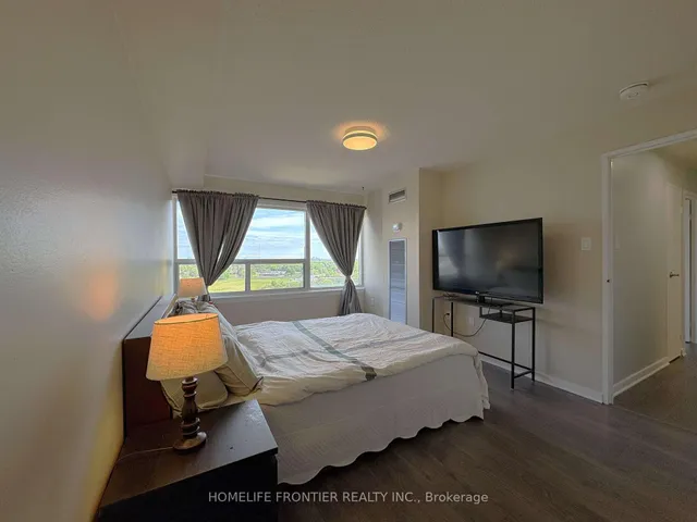 Additional image 32 of 475 The West Mall Unit 1212