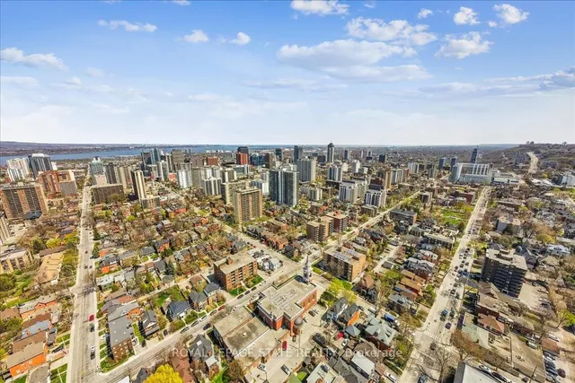 Additional image 42 of 81 Robinson St Unit 809