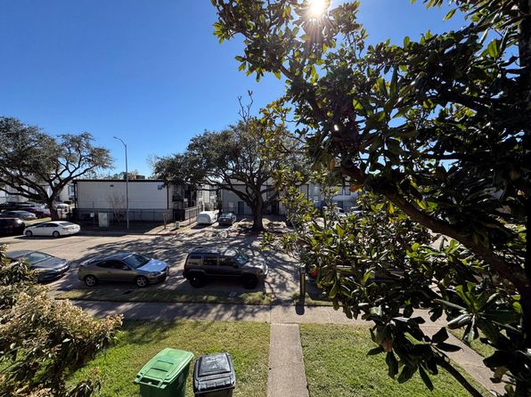 7932 Grow Ln, Houston, TX 77040