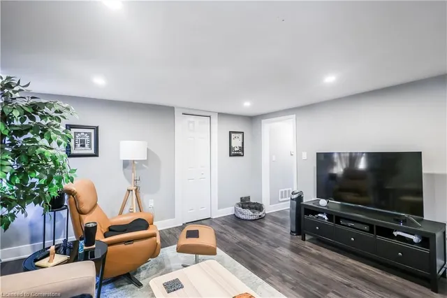 Additional image 20 of 47 Wellington St