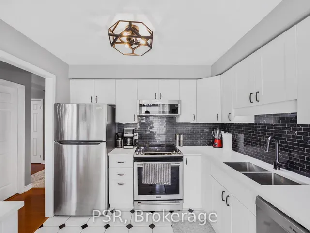 Additional image 18 of 67 Caroline St Unit 17D