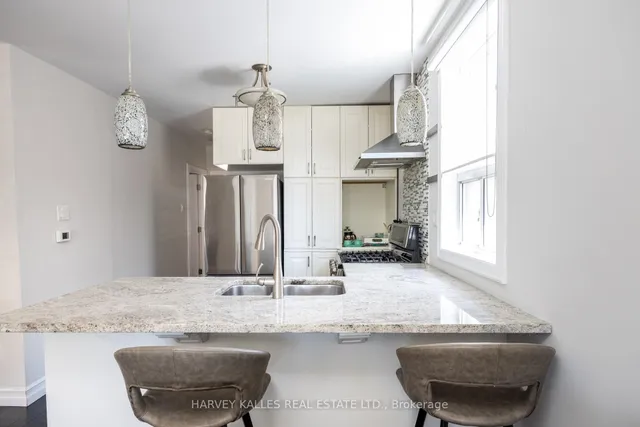 Additional image 19 of 210 Gowan Ave