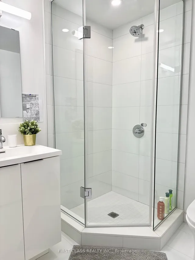 Additional image 17 of 230 Simcoe St Unit 2912