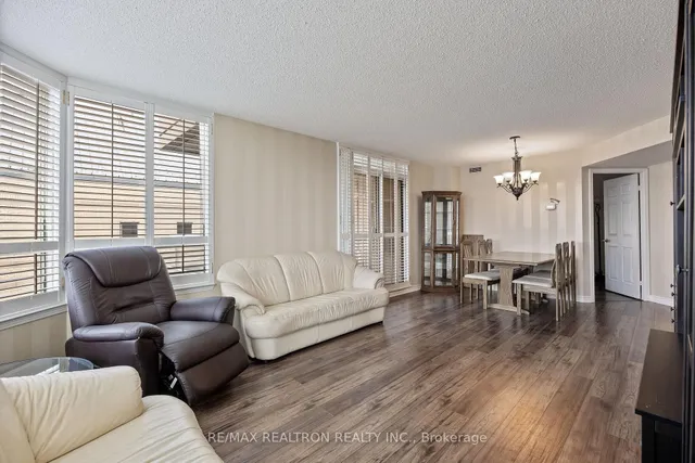 Additional image 4 of 8 Covington Rd Unit 504