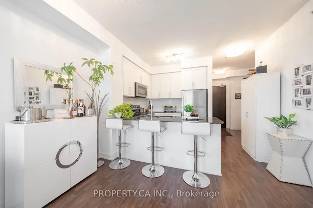 Additional image 7 of 840 Queens Plate Dr Unit 704