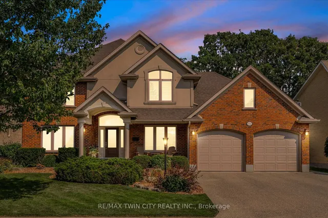 Additional image 2 of 572 Falconridge Cres