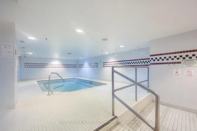 Additional image 33 of 222 The Esplanade Unit 933