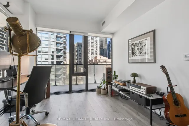 Additional image 18 of 161 Roehampton Ave Unit 601