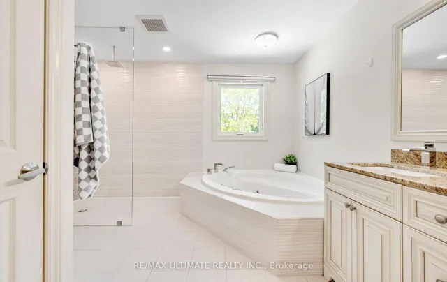 Additional image 50 of 2087 Mayflower Blvd