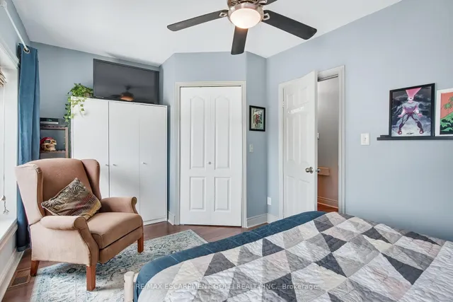 Additional image 26 of 189 QUEEN St