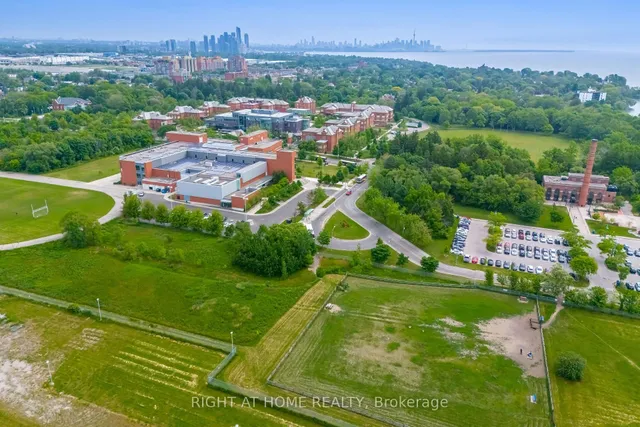 Additional image 41 of 57 Twenty Fifth St