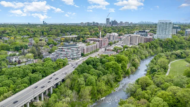 Additional image 34 of 25 Earlington Ave Unit 109