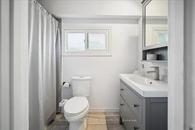 Additional image 12 of 436 Catharine St