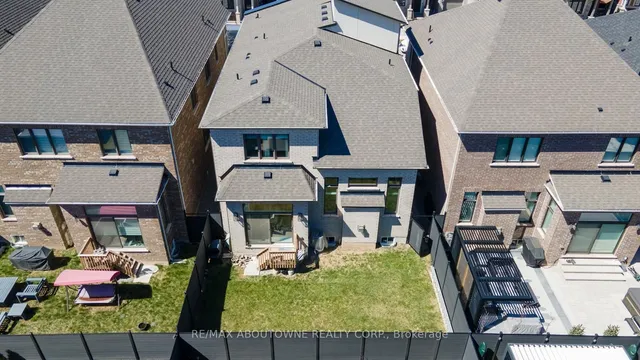 Additional image 43 of 1467 Everest Cres