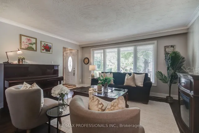 Additional image 12 of 28 Summerfield Cres