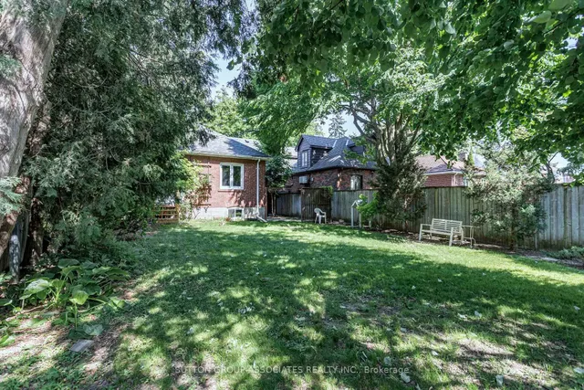 Additional image 32 of 8 Monkton Ave