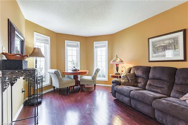 Additional image 8 of 397 Devonshire Terr