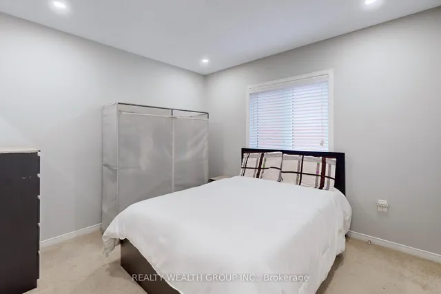 Additional image 27 of 3072 Janice Dr