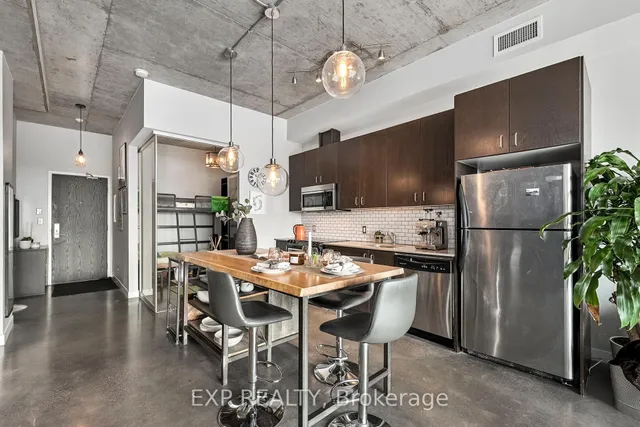 Additional image 9 of 201 Carlaw Ave Unit 608