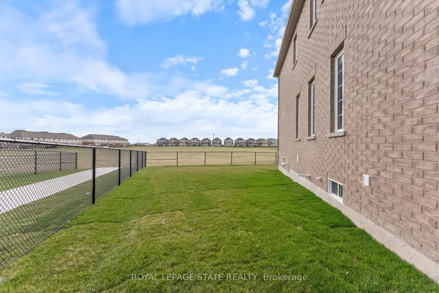 Additional image 43 of 64 Shawbridge Crt