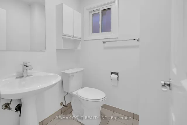 Additional image 13 of 78 Candy Cres