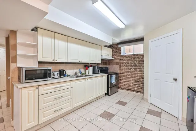 Additional image 31 of 248 1/2 Millen Rd