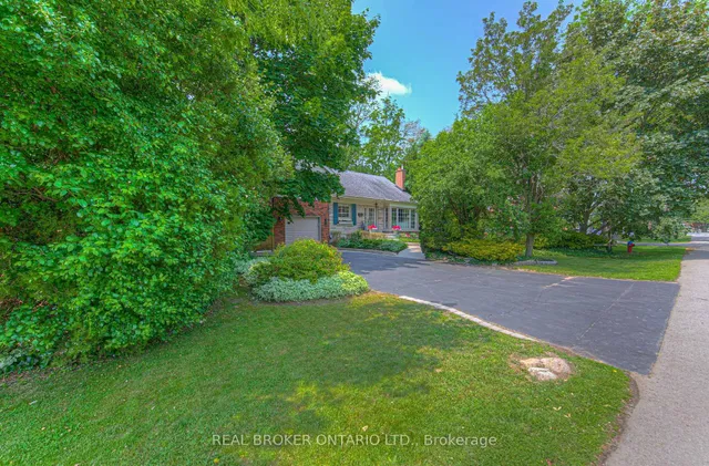 Additional image 5 of 976 Filmandale Rd