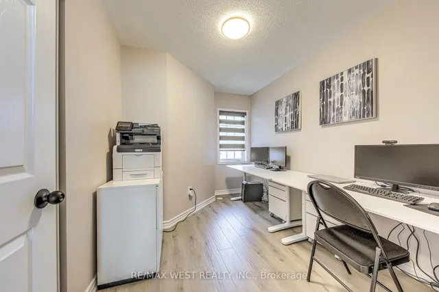 Additional image 23 of 50 Strathaven Dr Unit 122