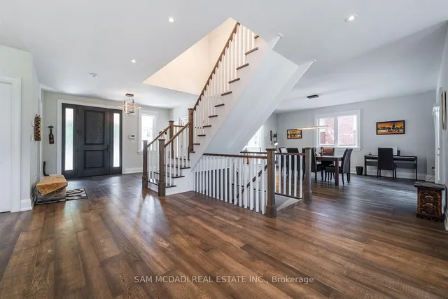 Additional image 39 of 2163 Deyncourt Dr