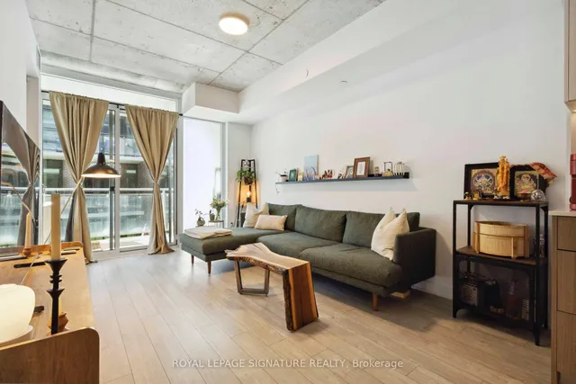 Additional image 6 of 665 Queen St Unit 313