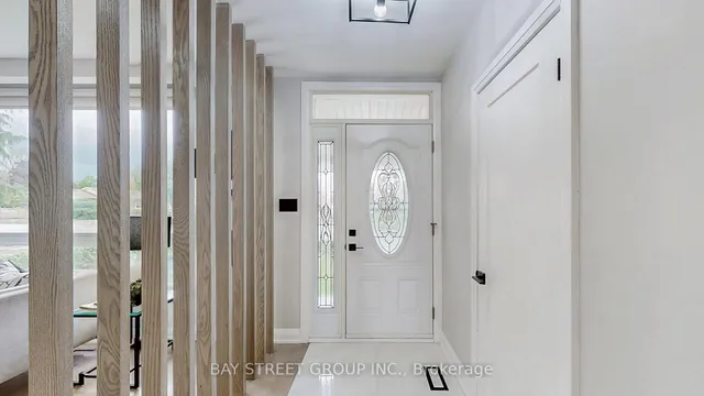 Additional image 19 of 4022 Bloor St