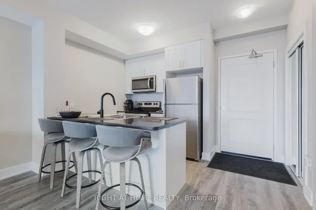 Additional image 8 of 450 Dundas St Unit 331