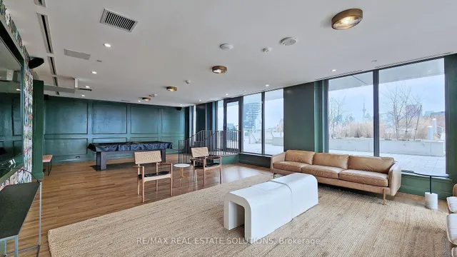 Additional image 24 of 30 Baseball Pl Unit 210