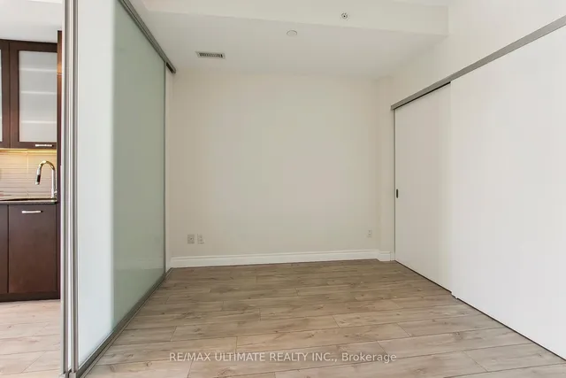 Additional image 16 of 210 Simcoe St Unit 611