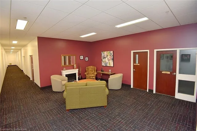 Additional image 47 of 262 Dundas St Unit 406