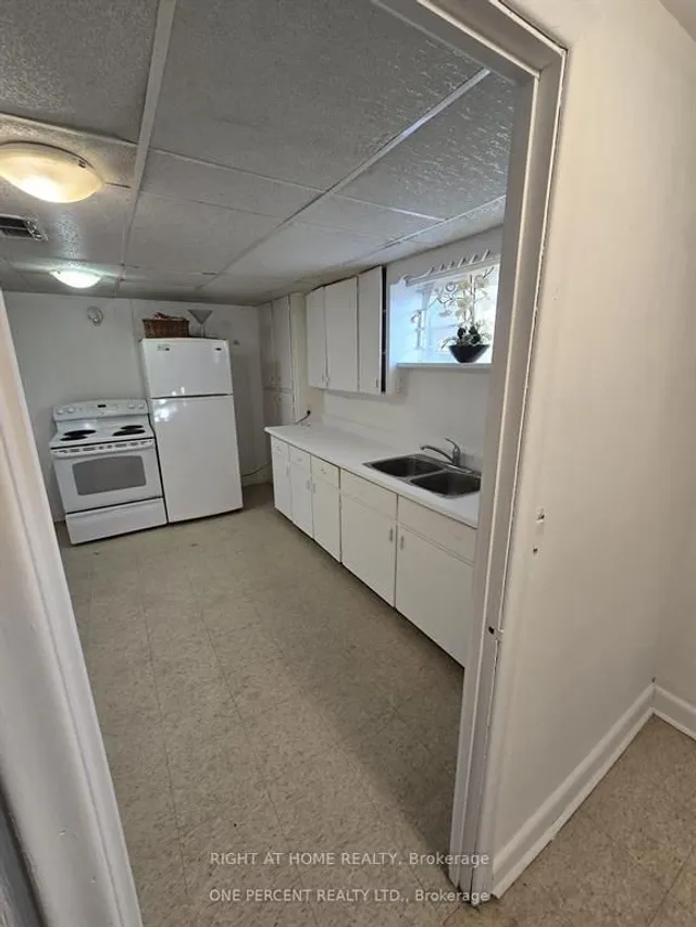 Additional image 22 of 70 Bunnell Cres