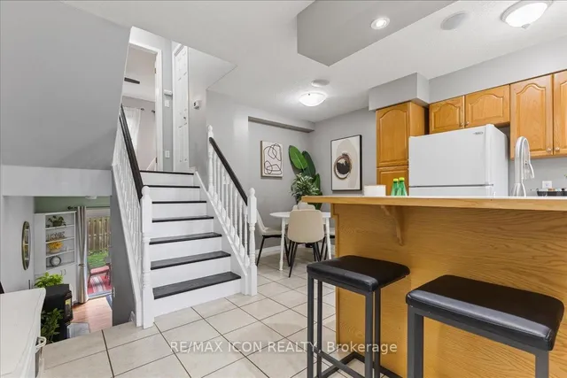 Additional image 3 of 211 Veronica Dr Unit 26