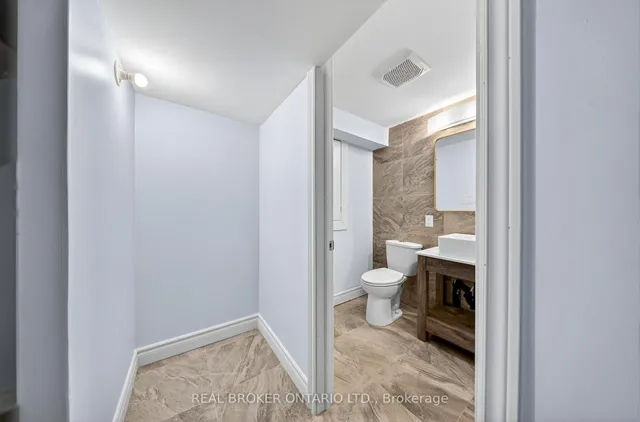 Additional image 29 of 34 Greenbriar Rd